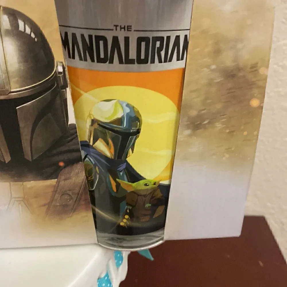 Star Wars The MANDALORIAN glass tumblers NIB NEW IN BOX Disney 16oz each